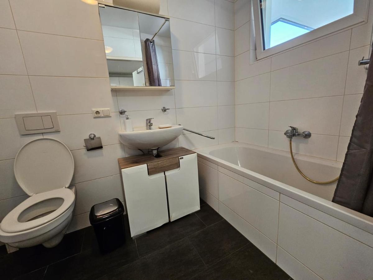 Stylish Apartment In Innsbruck + 1 Parking Spot מראה חיצוני תמונה